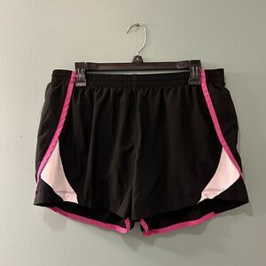 NWOT … NIKE “Size: XL” Performance Shorts